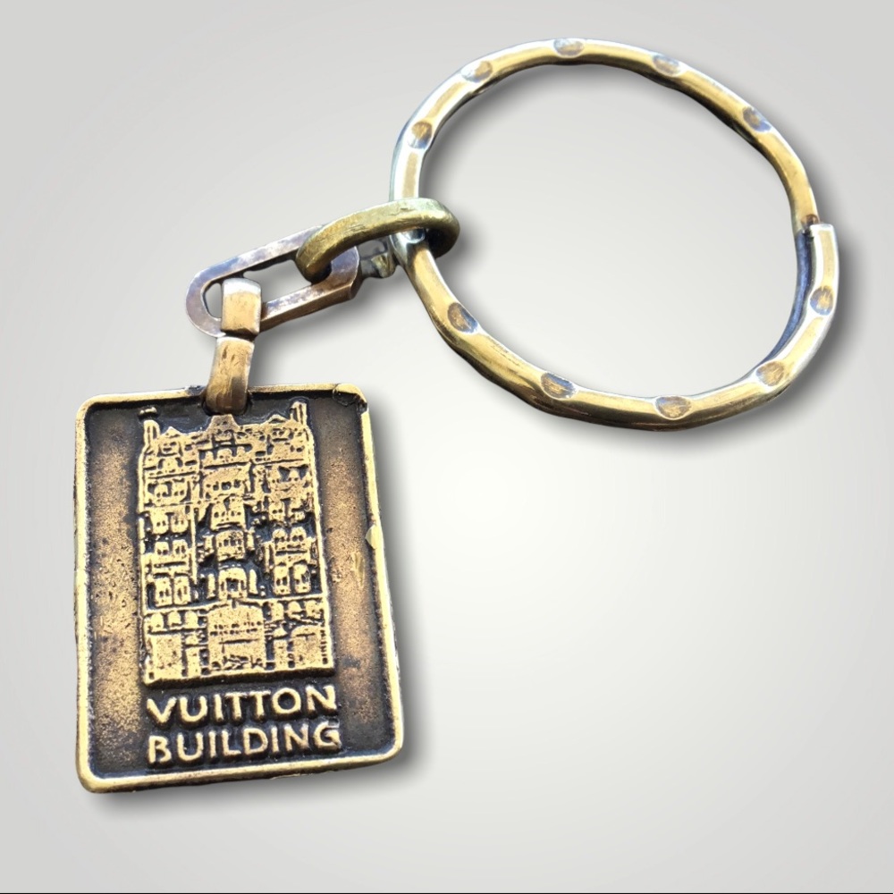 Louis Vuitton Gold Key Holder